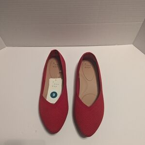 Red knit ballet flat with pointed toe